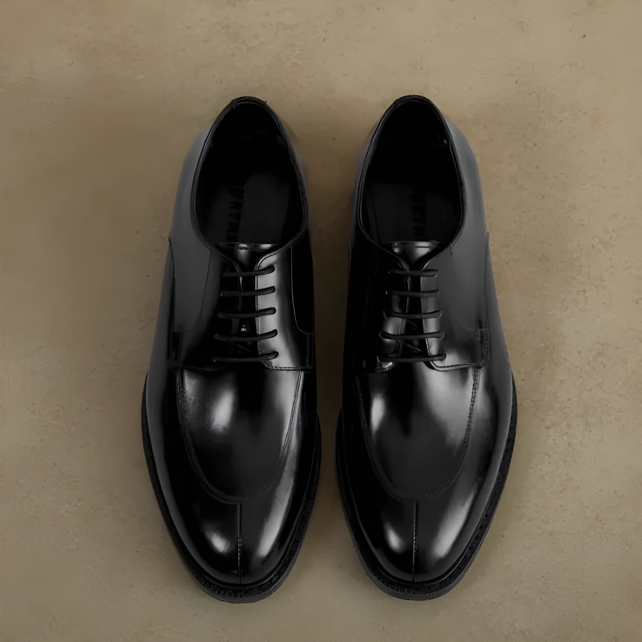 Plus size men's leather formal shoes with warped toe cap in black, first layer cowhide upper