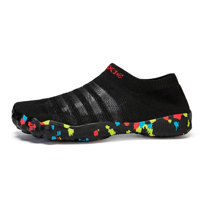 Men's Flyknit water shoes in camouflage colours with rubber sole and lace-up closure