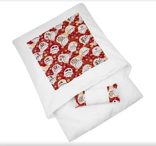 Warm semi-enclosed cat bed with removable washable quilt, cloth cave design for small to large cats