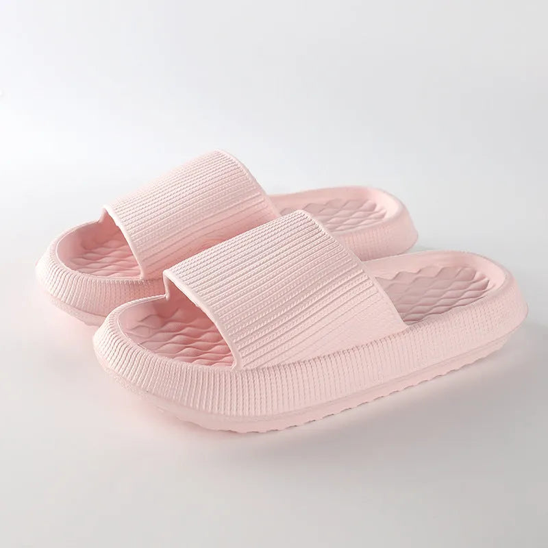 Women's solid colour EVA slippers with rhombus stripe pattern and anti-slip sole, pink colour