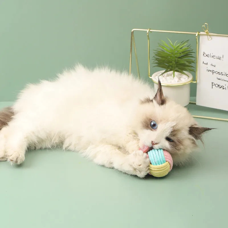 Handmade soft cotton plush ball cat toy for teeth grinding, 5cm diameter