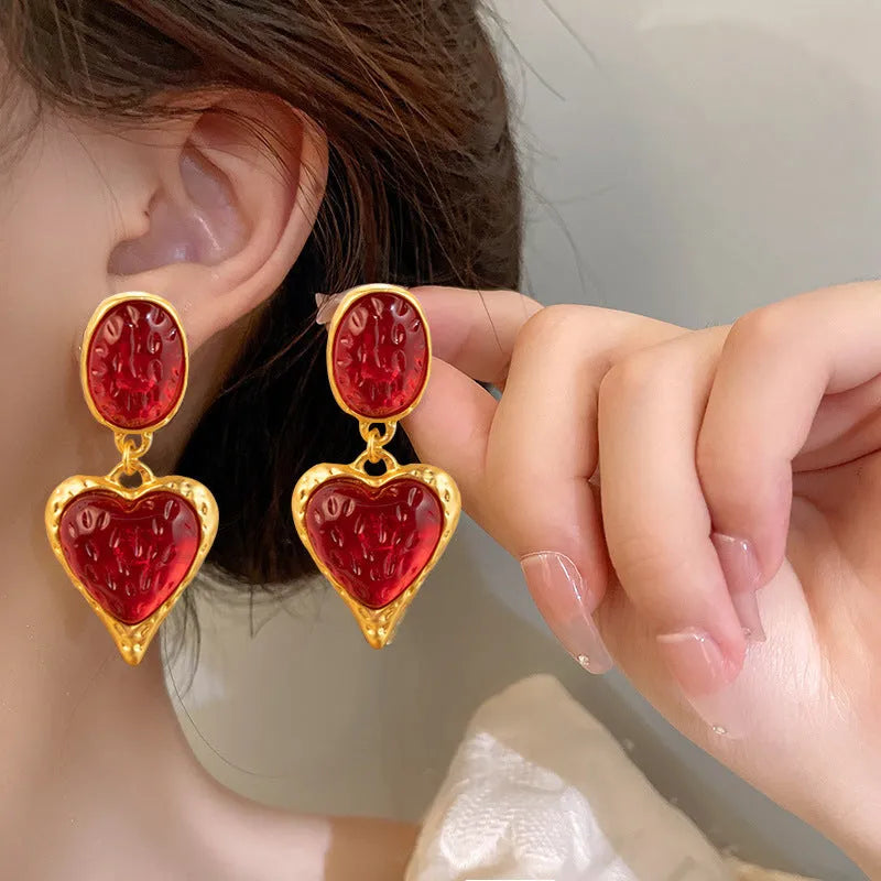 Silver needle pleated oval love heart stud earrings in alloy with four colour options