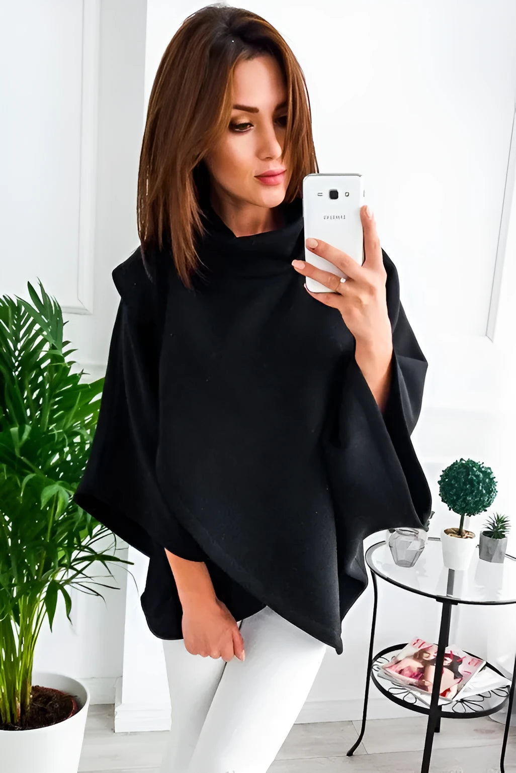 Long black batwing sleeve cardigan with stitching detail and a soft plus velvet lining.