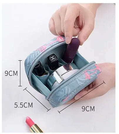 Cloth cube makeup storage bag with plain design in blue, pink, white, and white pink colour options