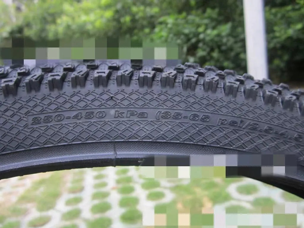 Ultralight mountain bike tyre with puncture-resistant design for 26, 27.5 and 29-inch wheel sizes