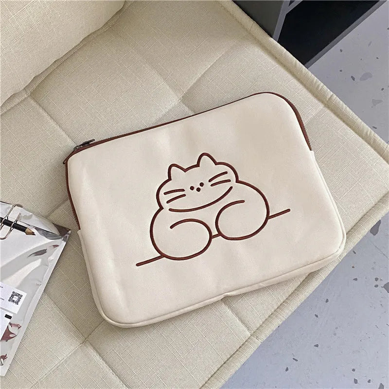 Embroidered cat design tablet protective sleeve with zipper opening in nylon material