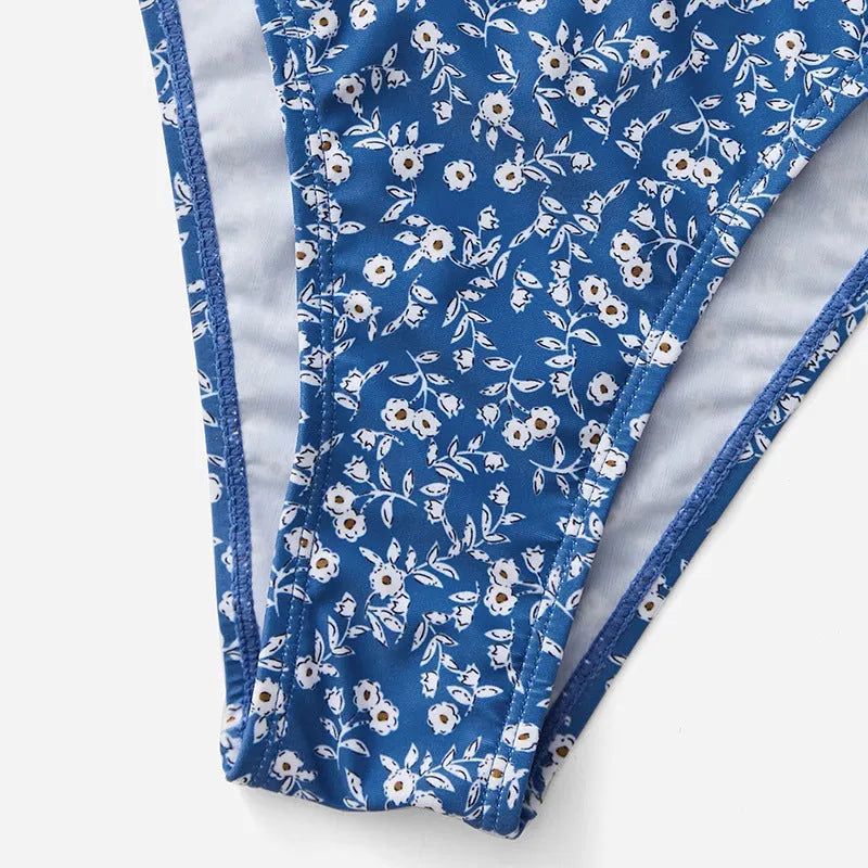 Blue polyester swimsuit three-piece set with top and shorts for swimming