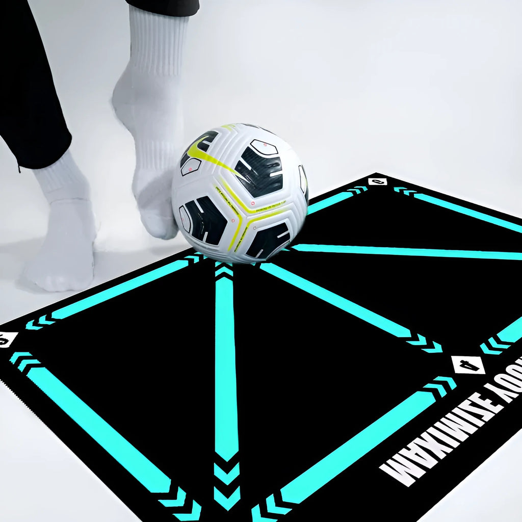 Rubber football training mat for indoor skill lifting practice with cushioned colour surface