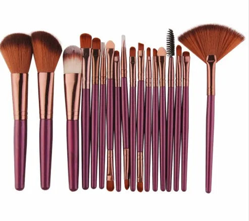 18-piece makeup brush set with fan-shaped tools in multiple styles for professional and home makeup application