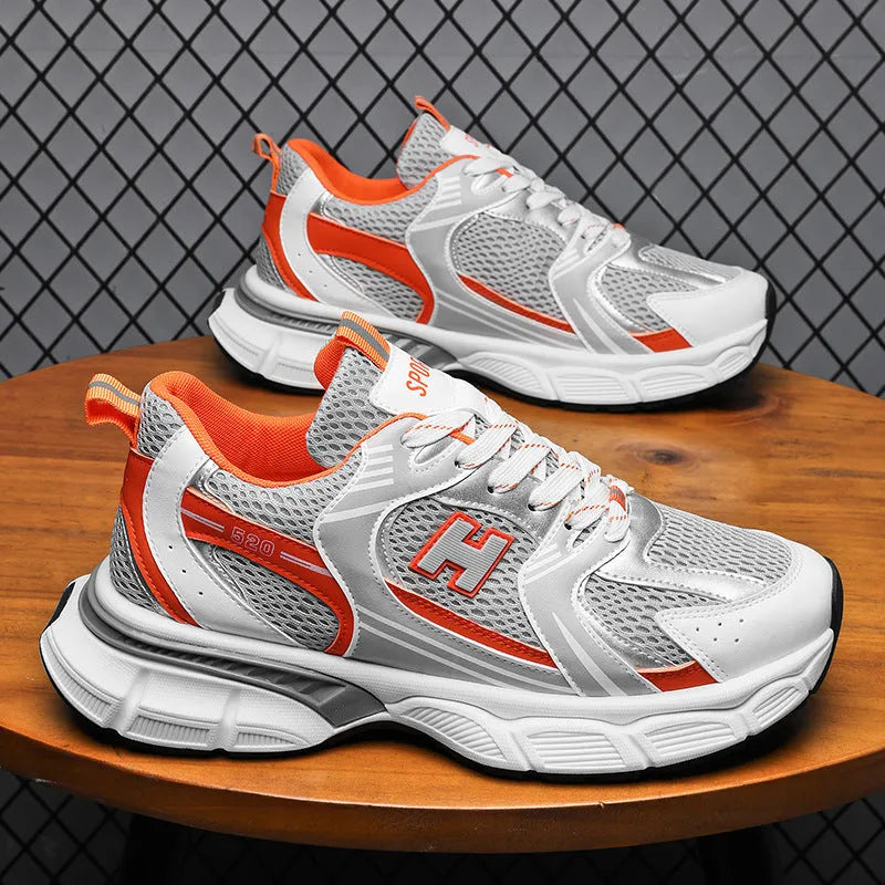 Men's solid colour mesh running shoes with plastic sole in sizes 39-45