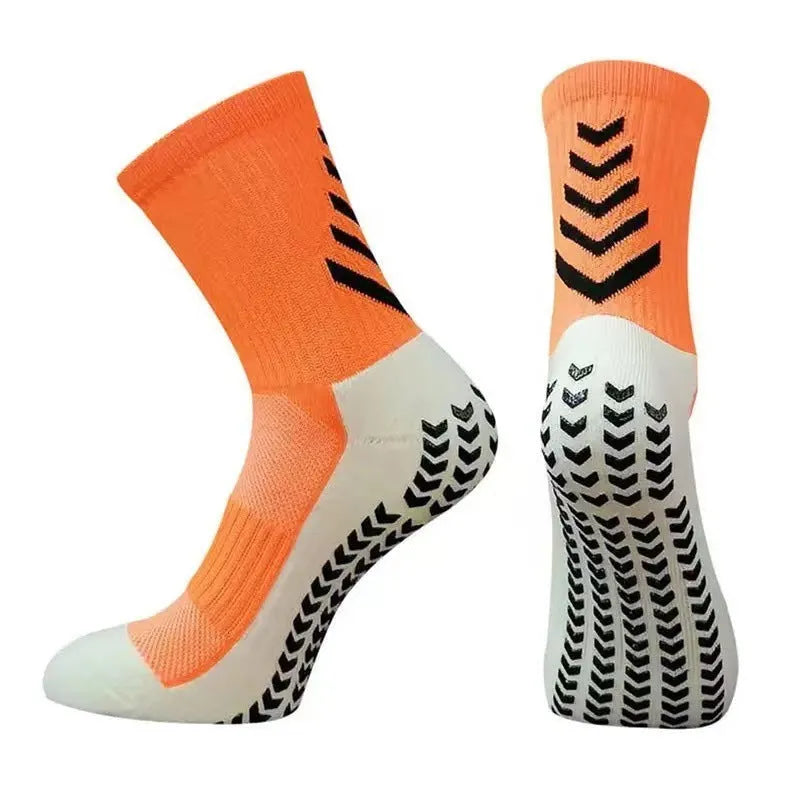 Men's mid-calf athletic socks with geometric patterns and silicone grip for running sports