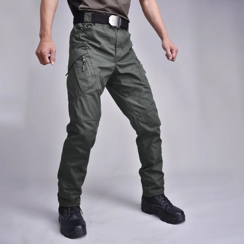 Men's military tactical pants multi-pocket cargo trousers straight leg cropped black colour
