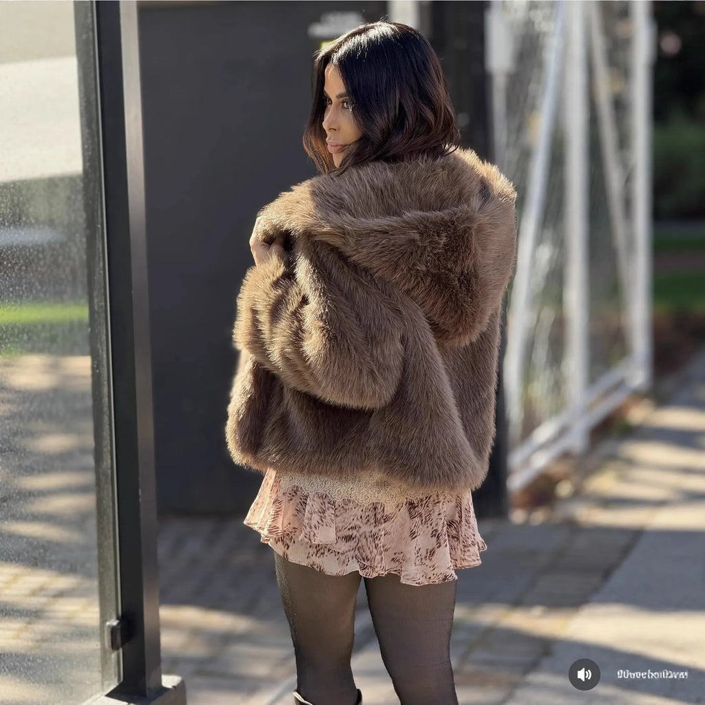 Brown polyester faux fur hooded jacket loose fit street fashion regular length 50cm women's coat