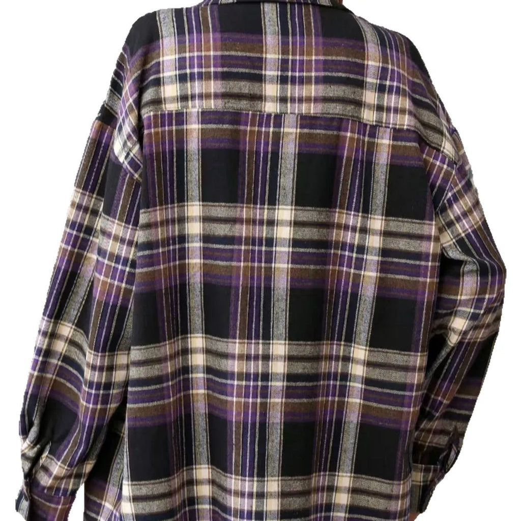 Women's loose-fitting plaid cotton shirt in retro style with long sleeves