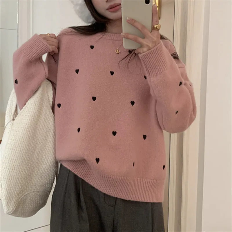 Women's loose crew neck pullover sweater in milky white with love embroidery and long sleeves