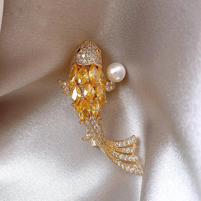 Alloy brooch in natural flower shape with electroplated finish, featuring adjustable and anti-exposure pin closure for women's coats and suits.