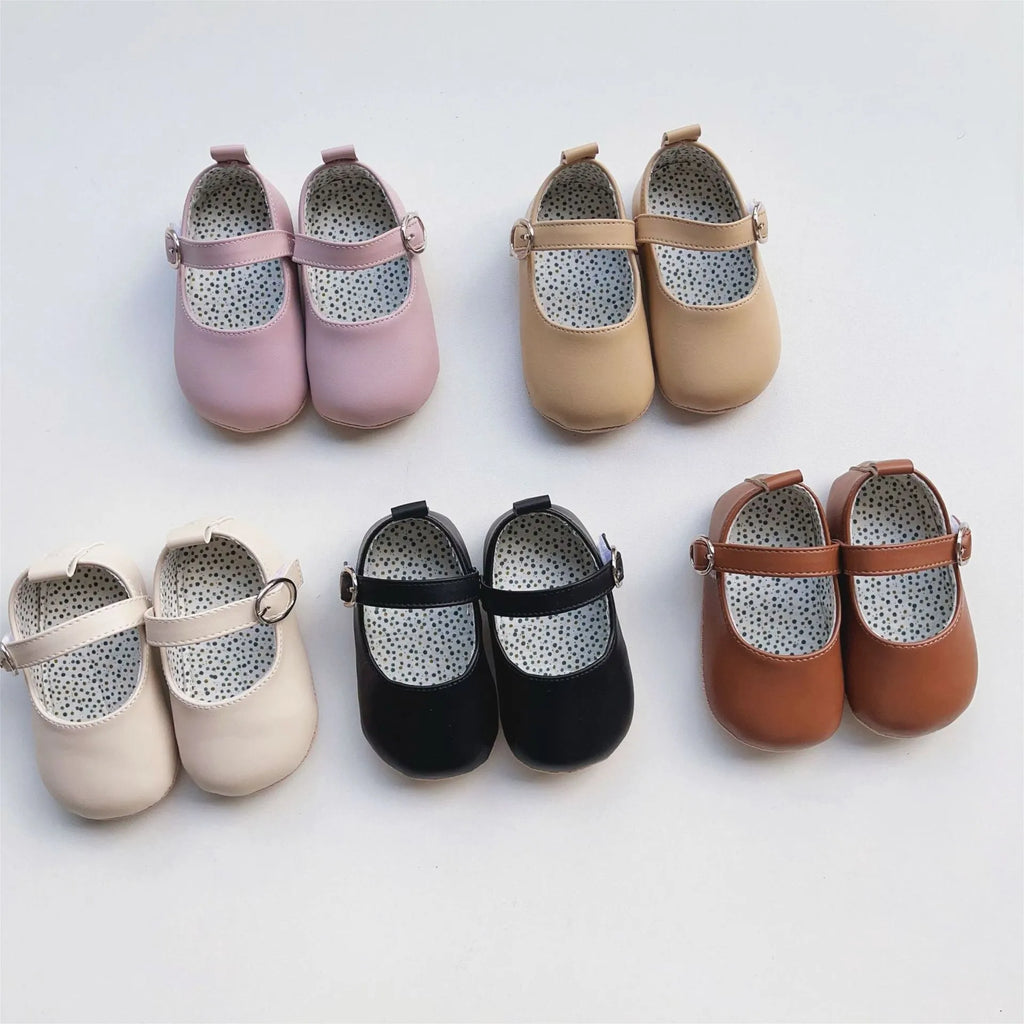 Baby girl toddler shoes with Velcro closure in light purple artificial PU leather, low-top design