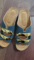 Roman style platform sandals in black with artificial PU upper and rubber sole
