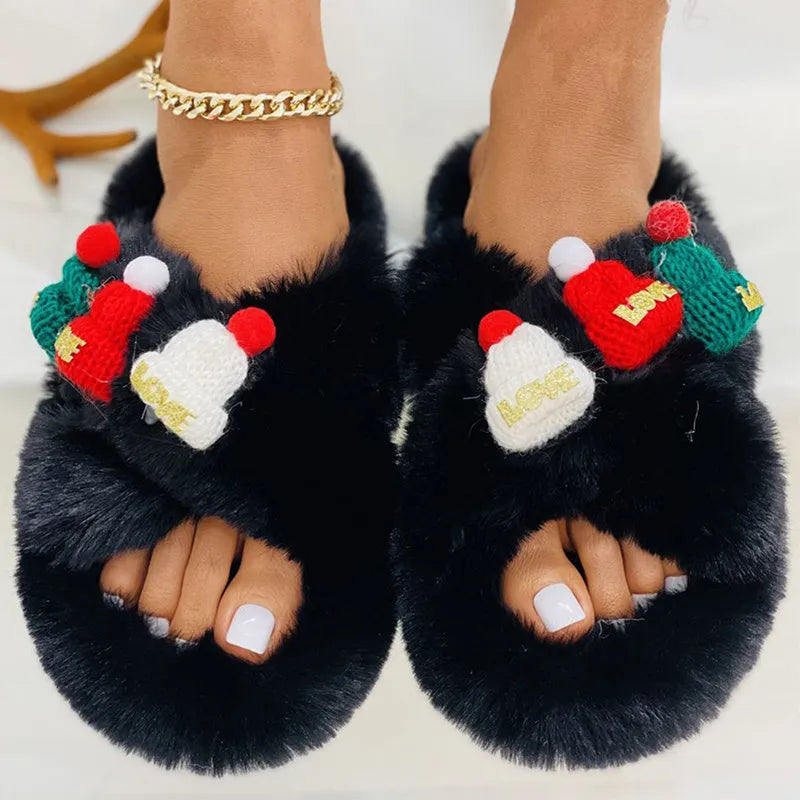 Women's Christmas hat slippers in faux plush with rubber soles and cotton lining