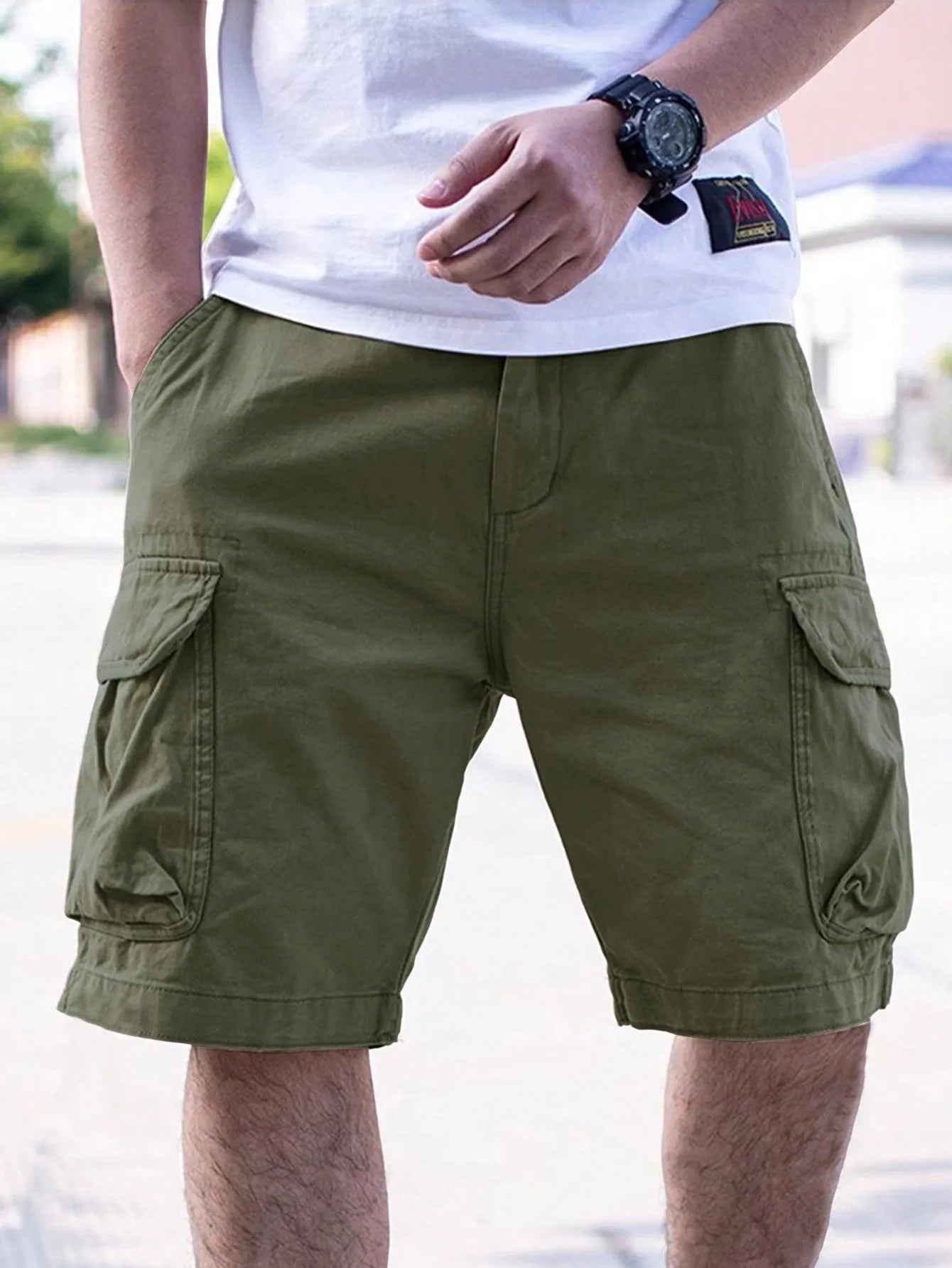 Retro-style men's workwear shorts in cotton blend fabric with loose fit and micro-elastic properties