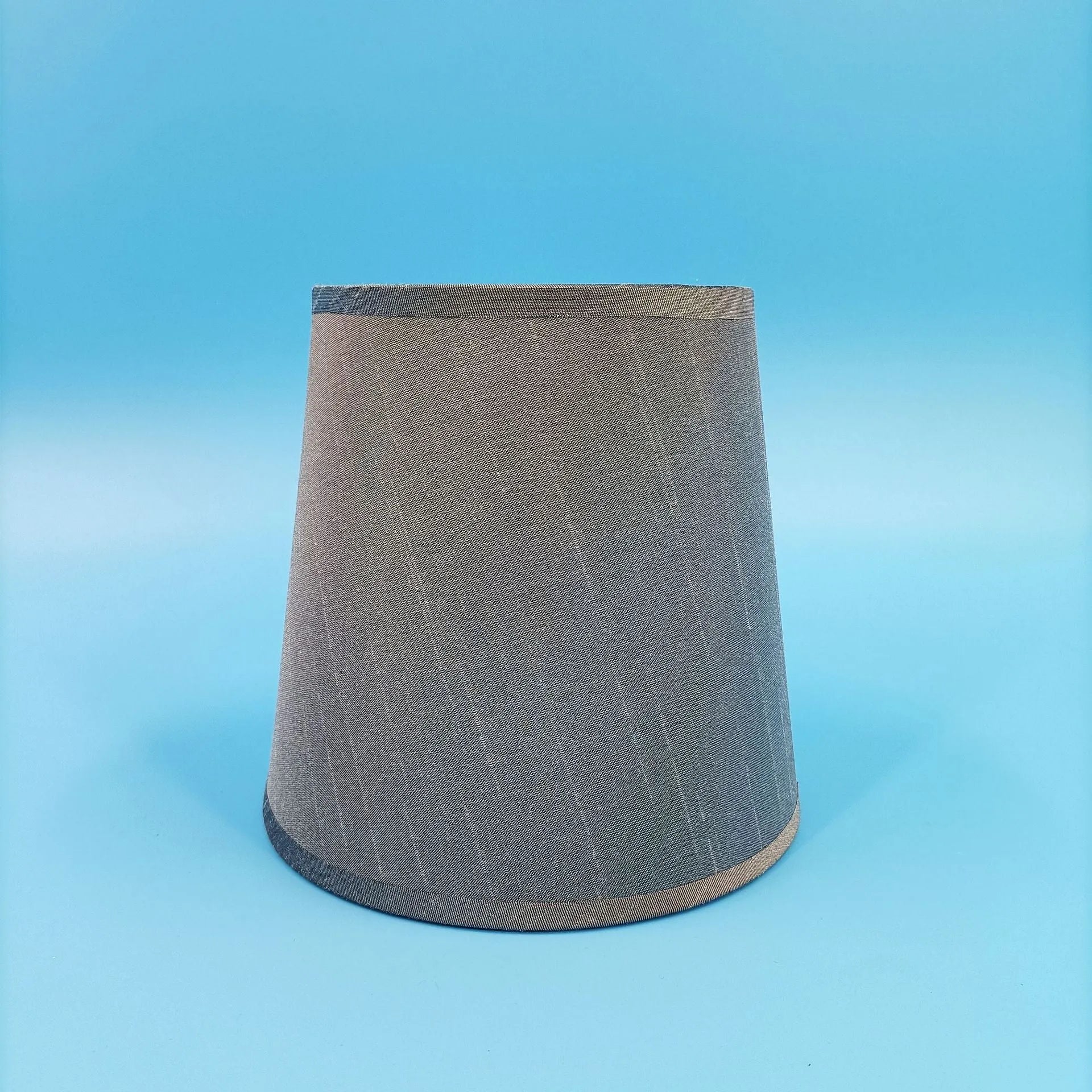 Modern minimalist fabric lampshade in various colours for table and pendant lighting
