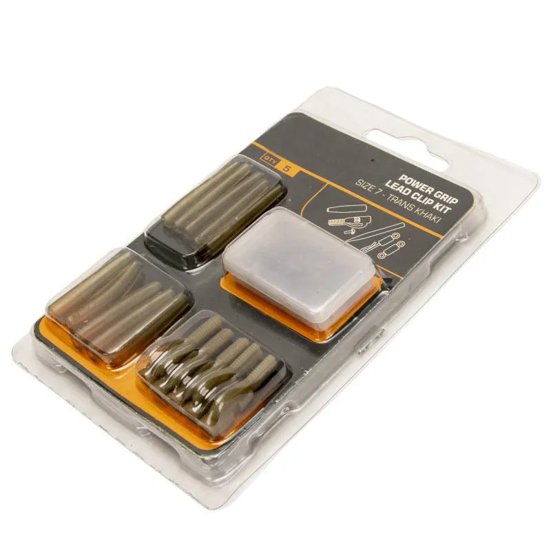 Carded set of 30 European coarse fishing accessories including screws, tubes, and rotating parts.