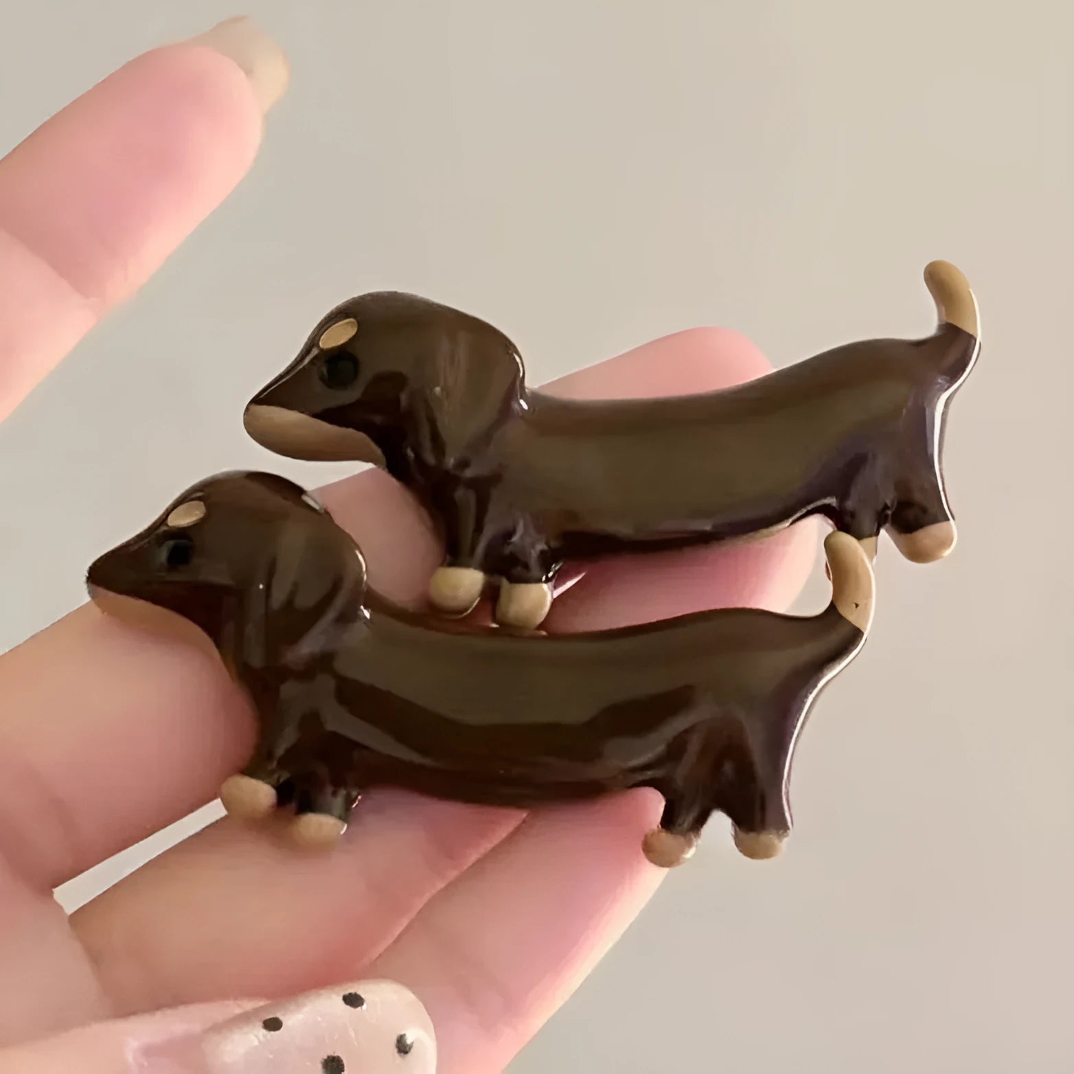 Dachshund dog shaped hair barrette clip with electroplated finish on mixed material