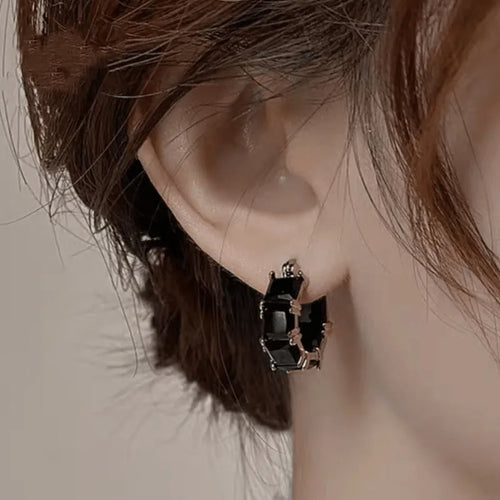 Geometric U-shaped zirconium earrings with round detailing in black, pink or white options