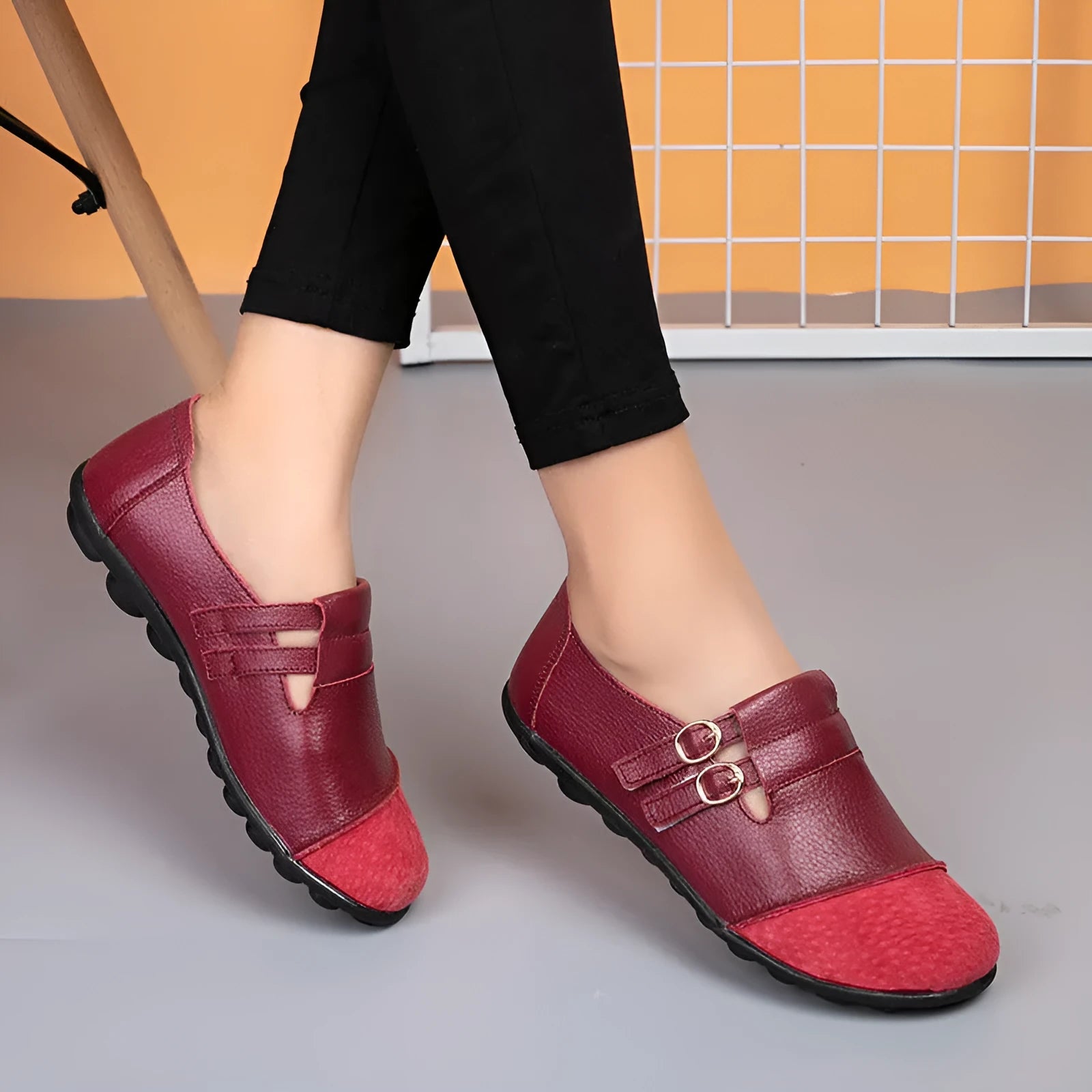 Women's casual flat shoes with Velcro fastening in black, showing round toe and beef tendon sole
