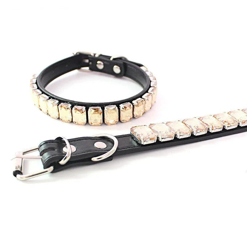 PU dog and cat collar in multiple colours with size options from XS to XL showing 1.5cm and 2cm widths