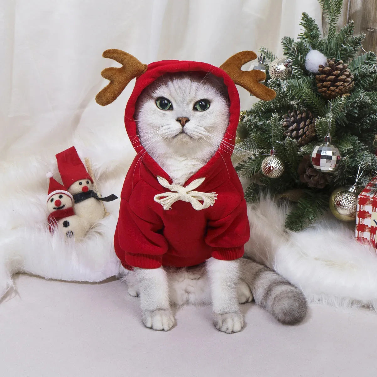 Red Halloween elk Christmas creative pet costume made of polyester cotton for dogs and cats
