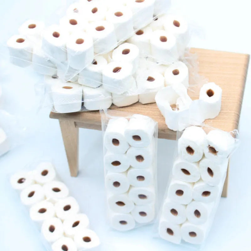 Simulated paper tissue roll model measuring 30x15x80mm for children's play
