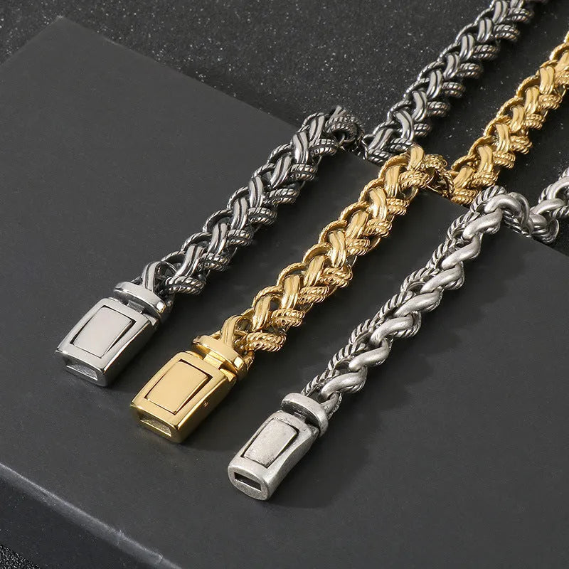 Men's titanium steel keel chain necklace in antique silver with large hemp flowers links