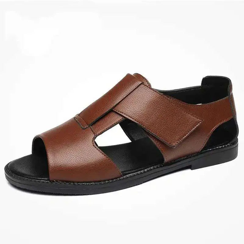 Men's black casual sandals with cowhide upper and open toe design on rubber sole