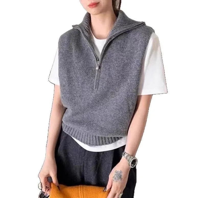 Retro half zipper sleeveless knit vest in polyester mesh with 3D pattern texture