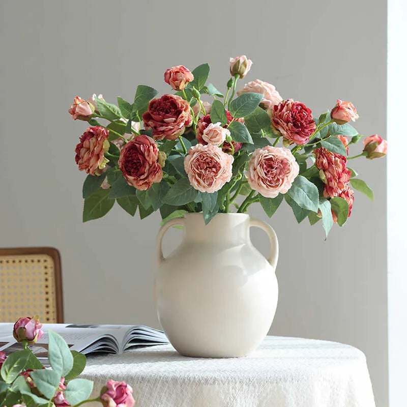 Single artificial silk rose stem with baking edge finish in beige colour