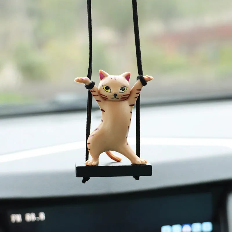 Resin cartoon cat pendant for car interior decoration on a 25 cm adjustable rope.