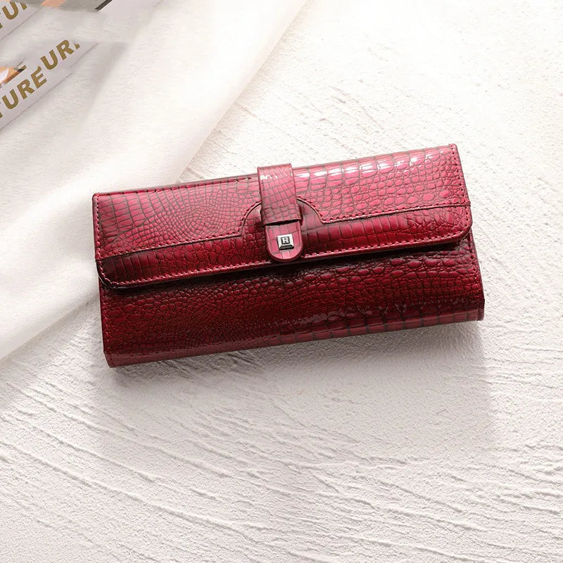 Women's genuine leather compact wallet in solid colour, size 19x10x3cm, available in wine red, black, peacock blue, brown