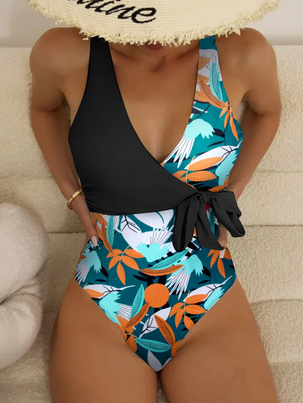 Women's high-waisted one-piece swimsuit with printed pattern in quick-drying polyester nylon fabric