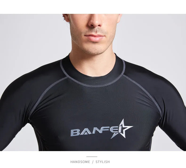 Men's quick-drying half sleeve swimsuit set in nylon fabric for water activities