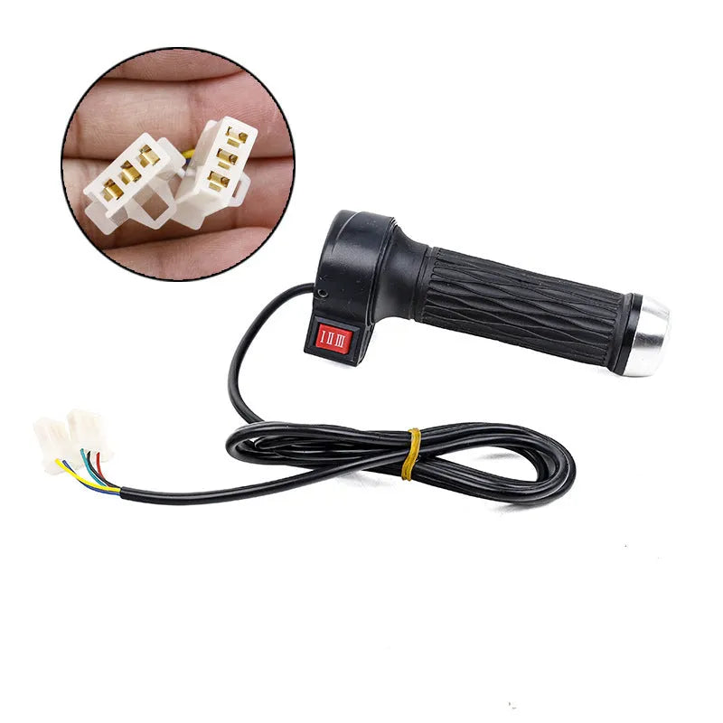 Three-speed rotating electric handle with speaker for three-wheel refuelling vehicle in gold red silver or black