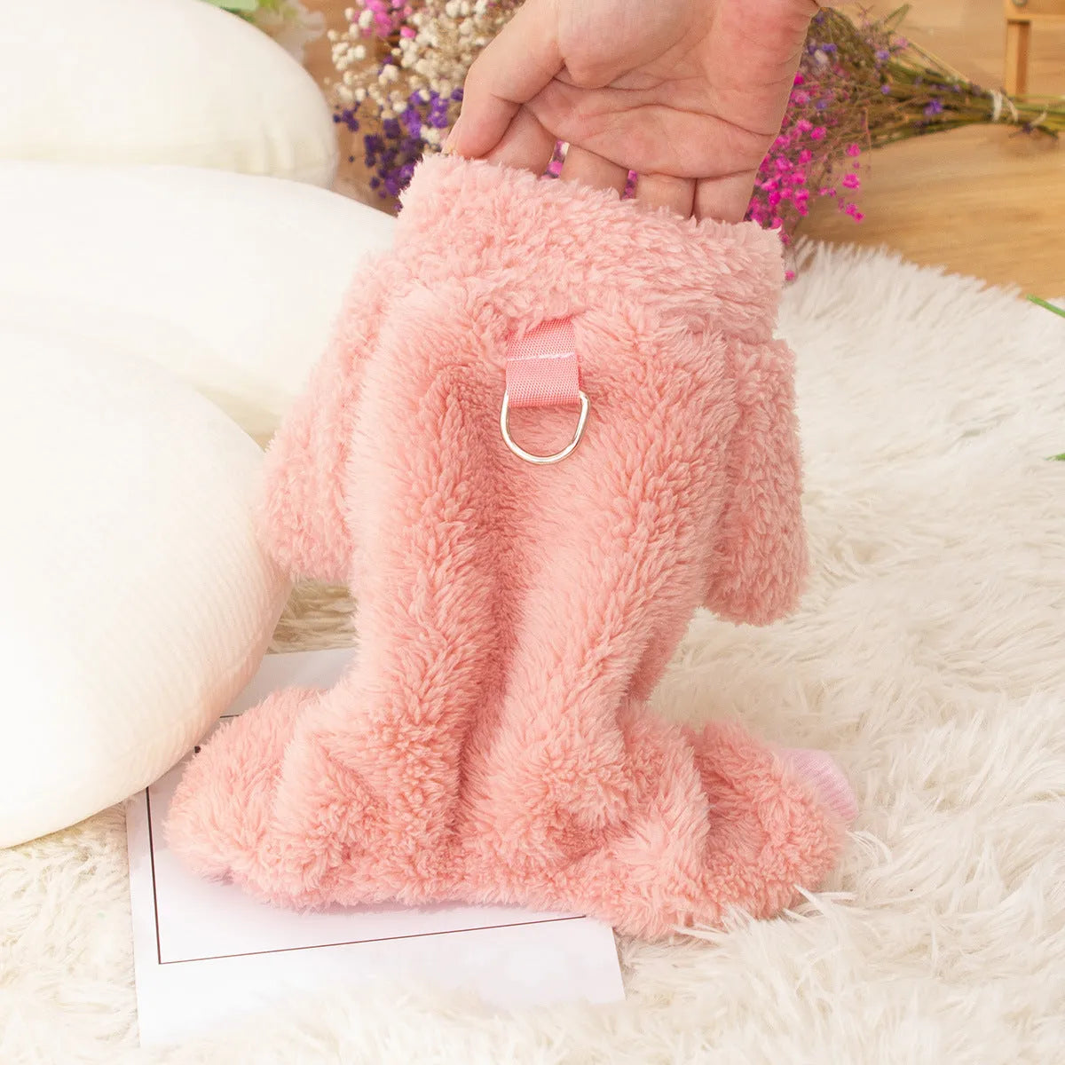 Four-legged dog clothes with double-sided plush fabric and high collar in khaki colour with towing ring attachment