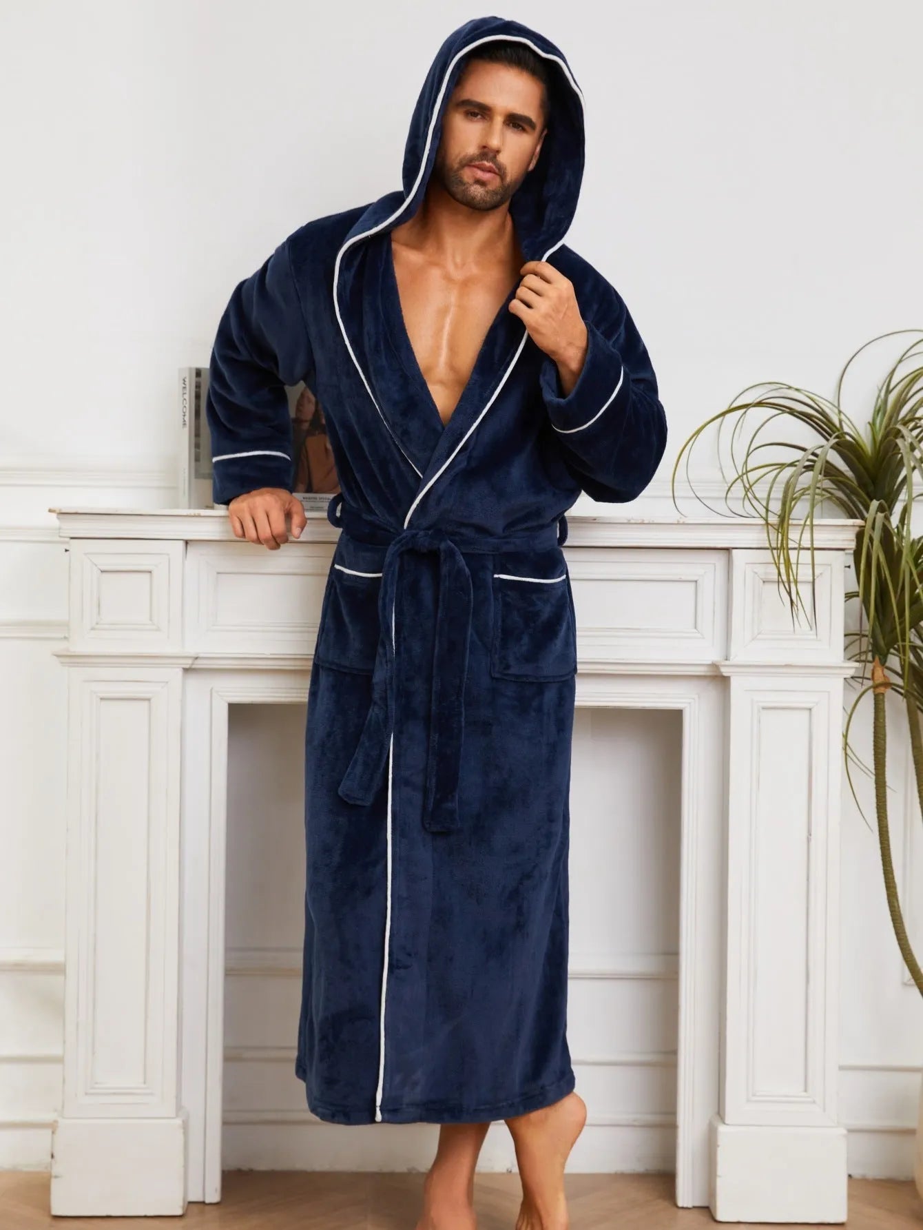 Unisex flannel bathrobe in polyester fleece, available in light gray, dark blue, and black, with European American style.