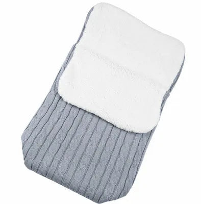 Envelope-style baby stroller sleeping bag with thick filling for winter, shown in a choice of colours.