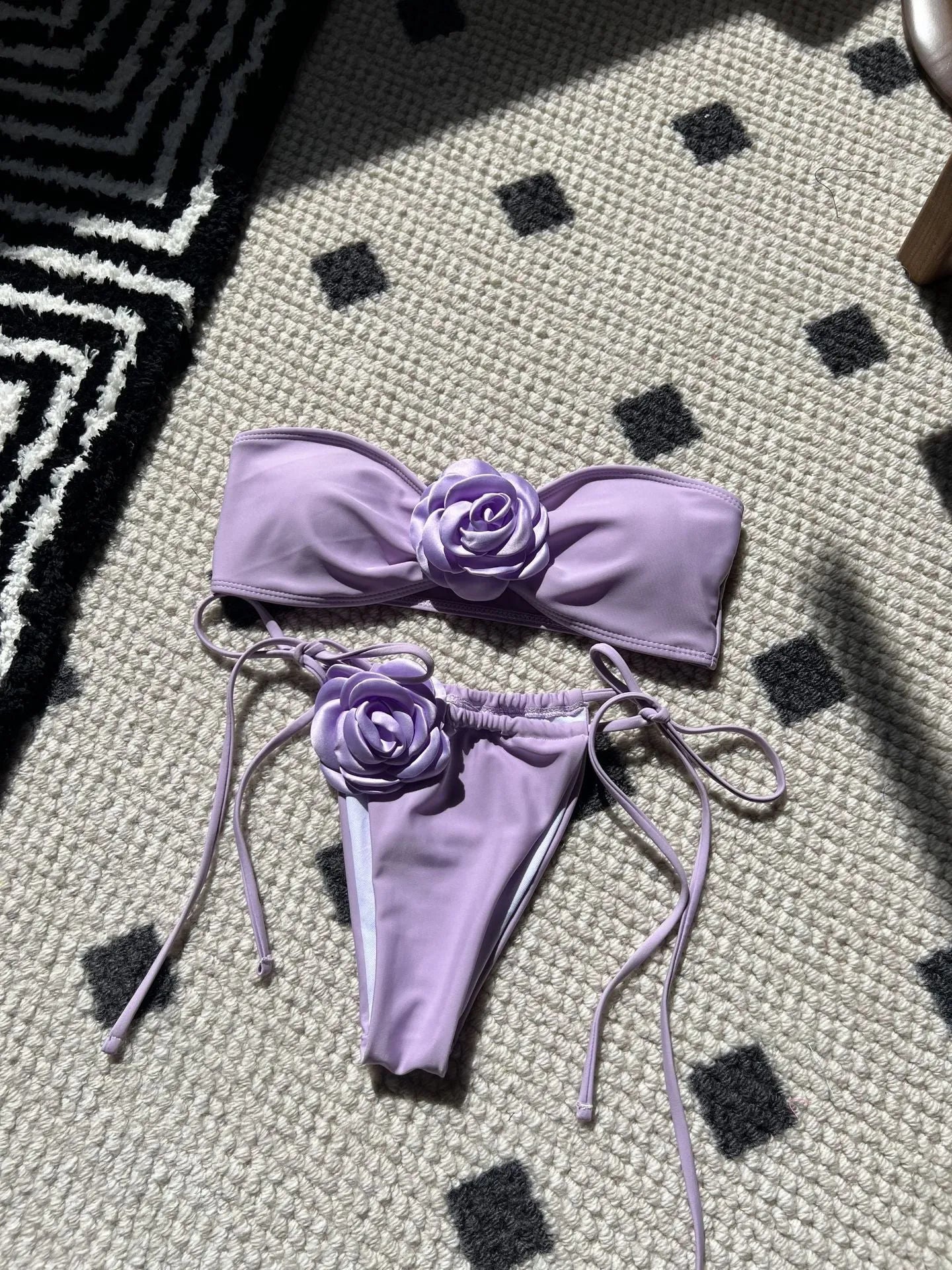 Solid colour rose tube top one-piece swimsuit for women with an adjustable drawstring strap and split style briefs.