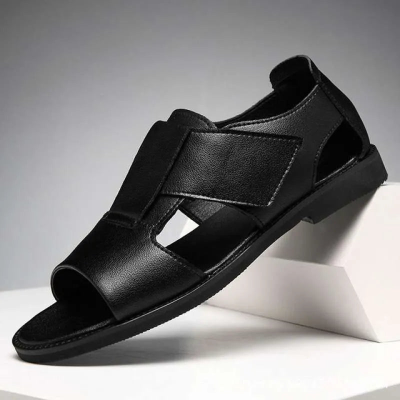 Men's black casual sandals with cowhide upper and open toe design on rubber sole