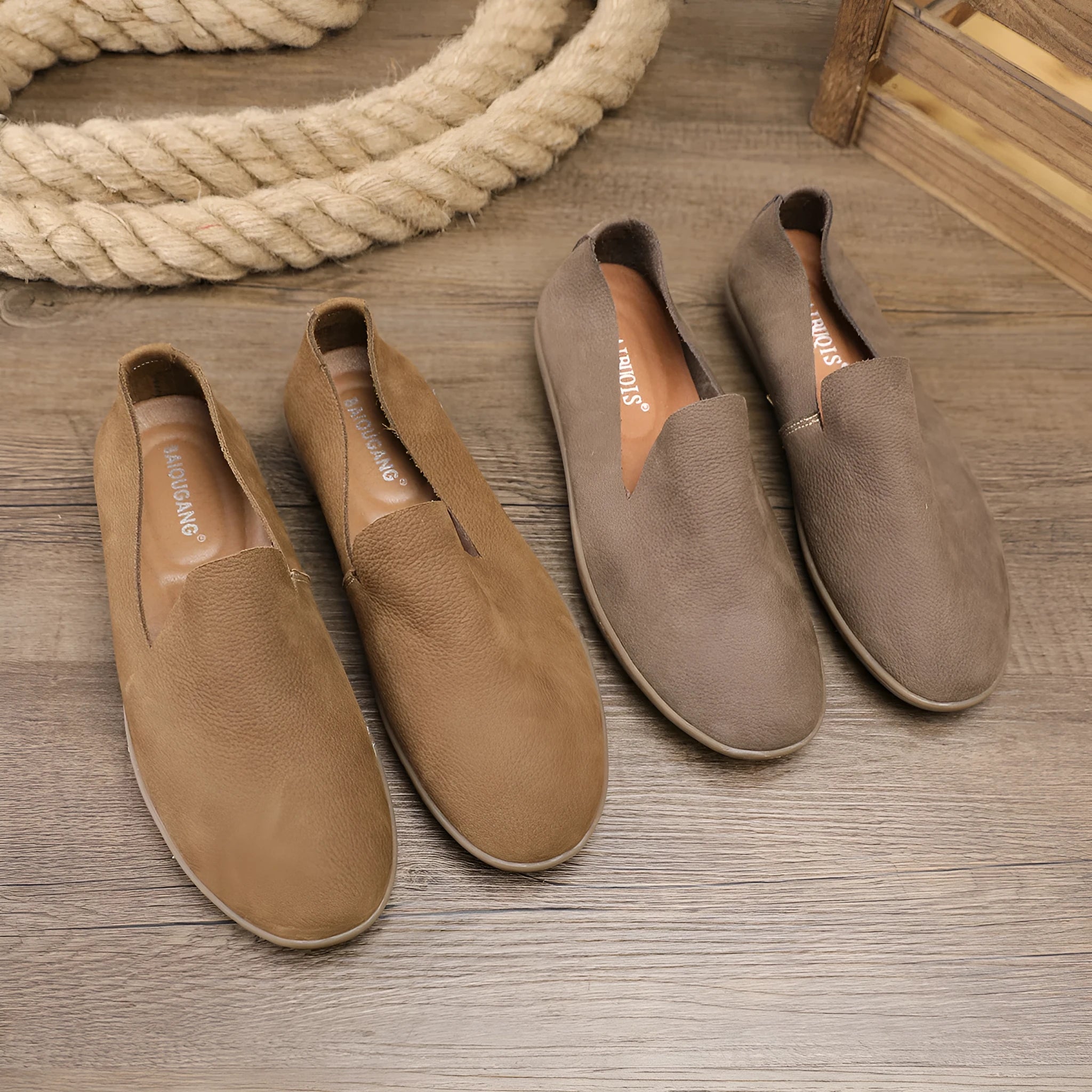 Handmade men's casual shoes in khaki and grey with cowhide upper and wedge heel design