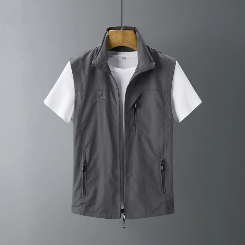 Men's slim fit hooded rabbit fur vest waistcoat in solid colour for casual outdoor wear