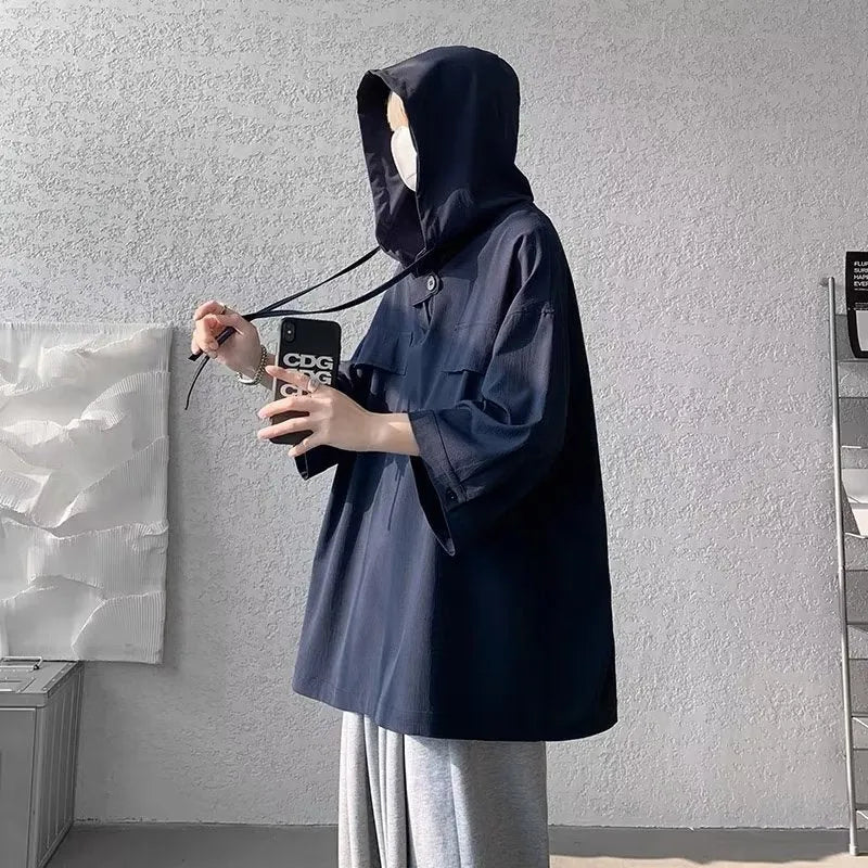 Men's hooded short sleeve T-shirt in polyester fabric for summer wear