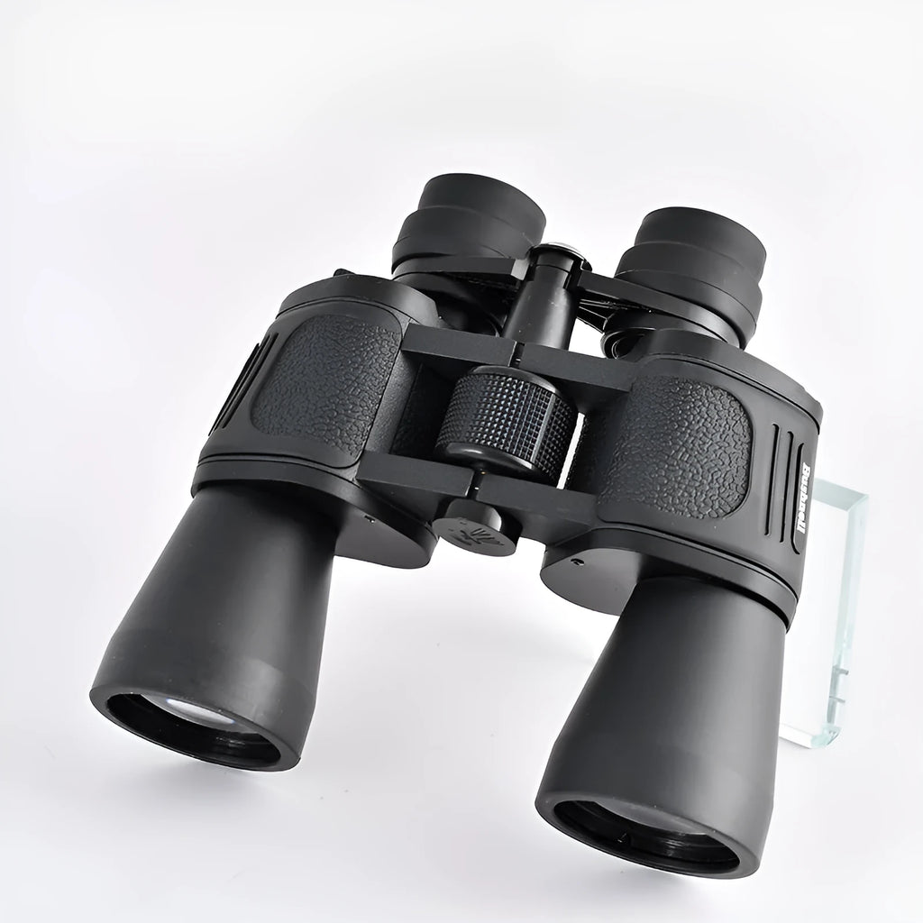 Outdoor binocular telescope with continuous zoom magnification from 20-120x